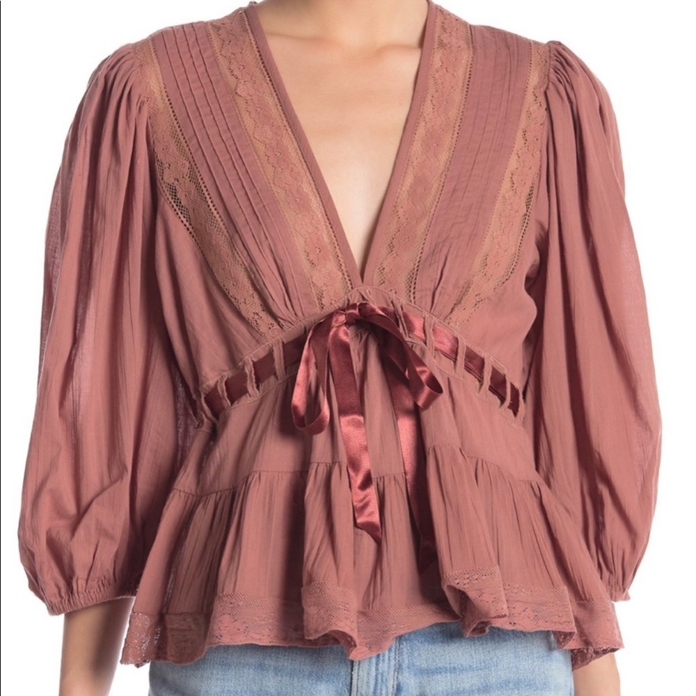 EUC Free People favorite romance top / blouse in rose size small